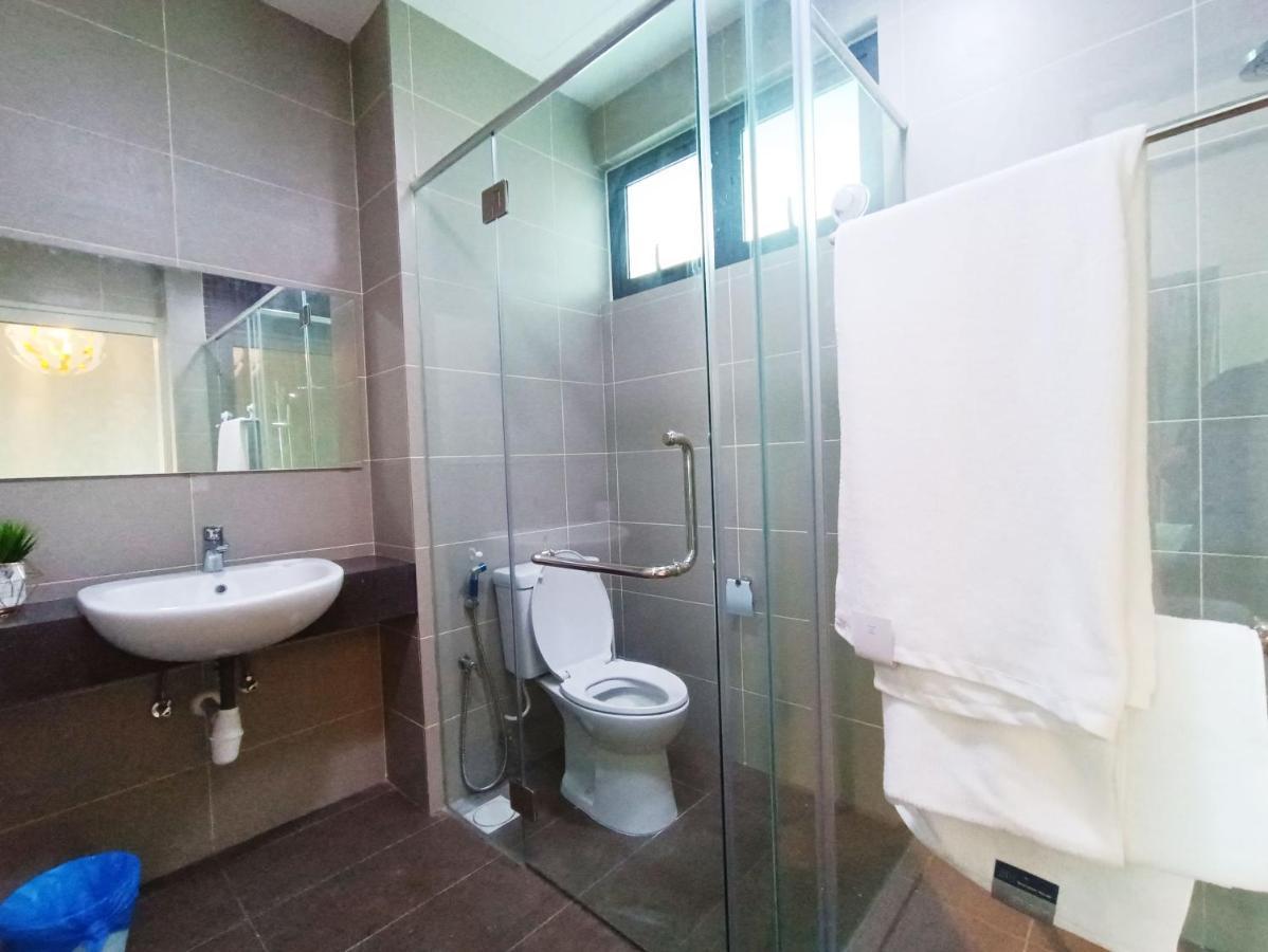 Apartment Netflix # Sky Near Jaya One By Salaam Suites, 2 Pax *